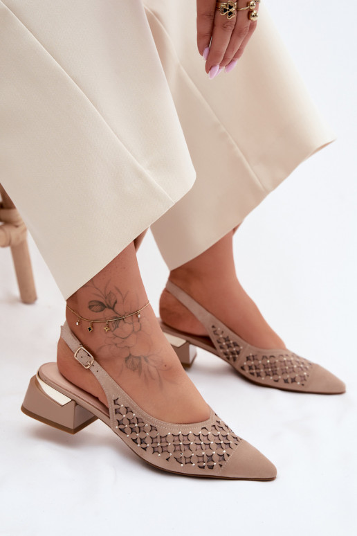 Piel Sandalias mujer ante con elementos calados con malla reloj D&A CR61-3004 beige