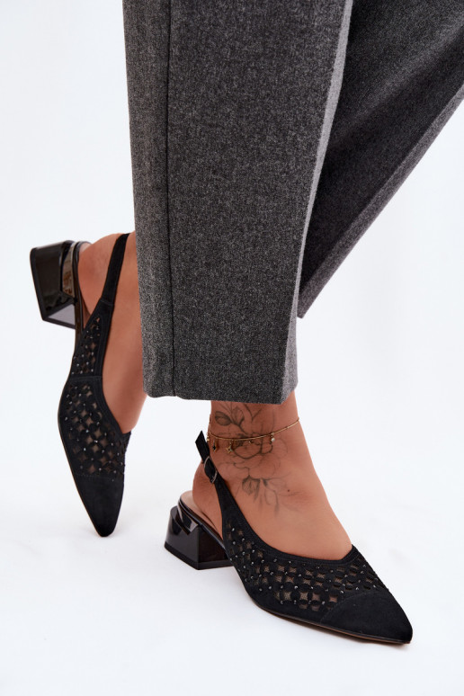 Piel Sandalias mujer ante con elementos calados con malla reloj D&A CR61-3004 de color negro