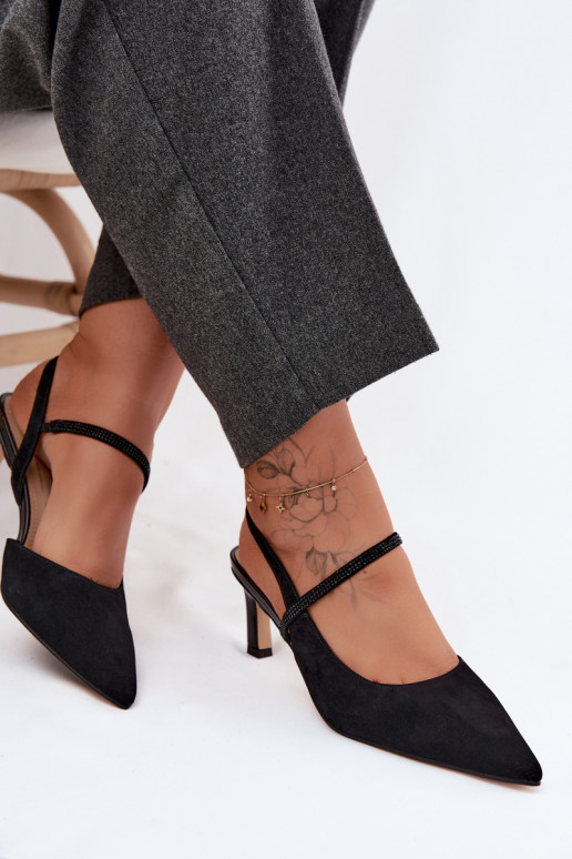 Zapatos de tacón elegantes de ante negros con correas decorativas D&A