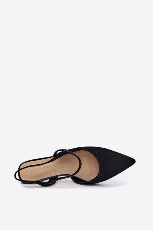 Zapatos de tacón elegantes de ante negros con correas decorativas D&A