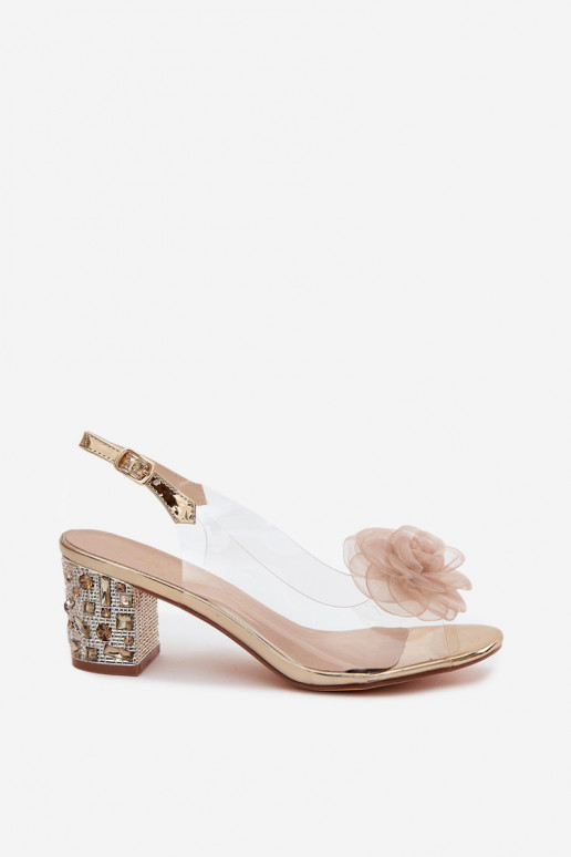 Sandalias transparentes doradas con tacones y tachuelas brillantes D&A