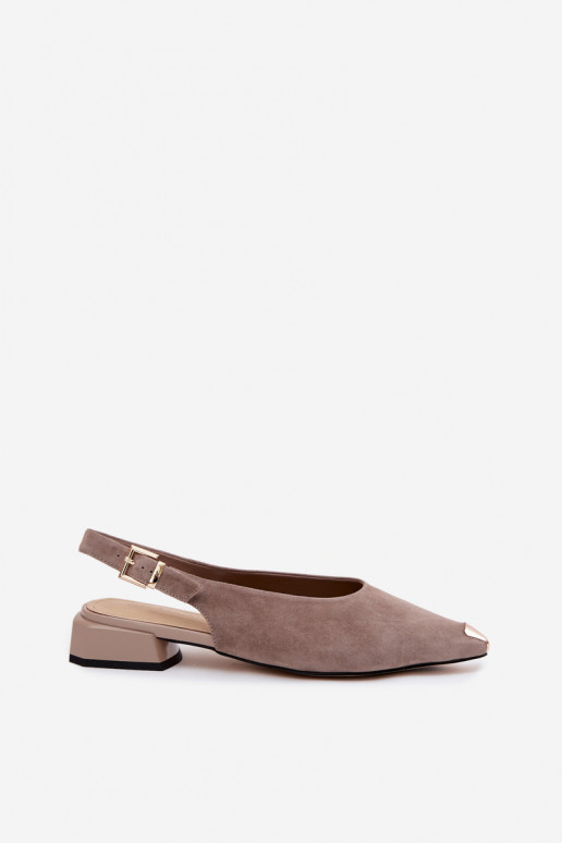 Sandalias de ante para mujer con tacón bajo D&A CR61-3050 color arena