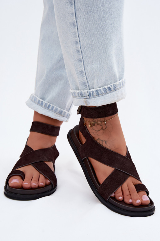 Sandalias planas de ante natural D&A CR61-3049 chocolate