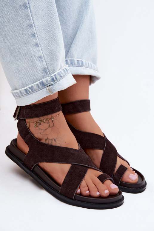 Sandalias planas de ante natural D&A CR61-3049 chocolate