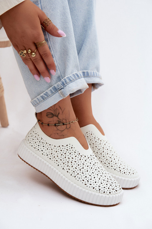 Zapatos slip-on con elementos de encaje y plataforma en blanco Glamma