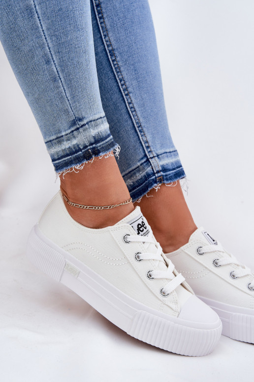 Zapatos casuales con plataforma en blanco