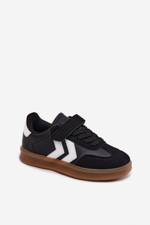 Zapatillas modelo zapatos. Infantil de color negro Meressa