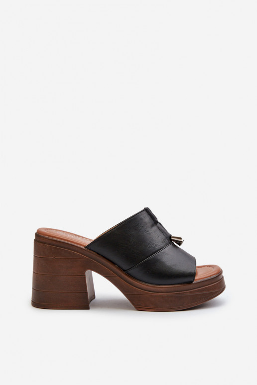 zapatillas de mujer de cuero ecológico con una plataforma I Klocku de color negro Dafira