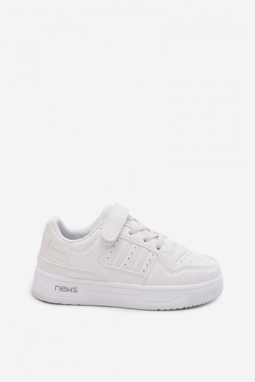 Zapatillas infantiles con cierres adhesivos blancas Neressa 2