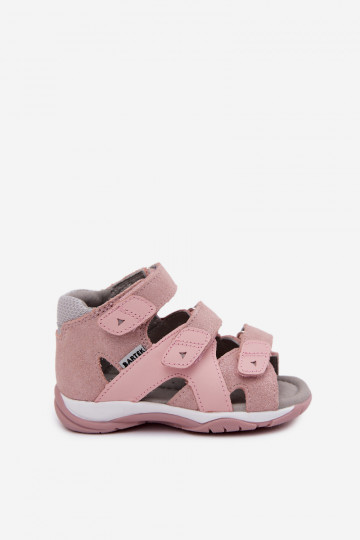 Sandalias de mujer para niños con brillo Bartek 84405-85 color rosa 2
