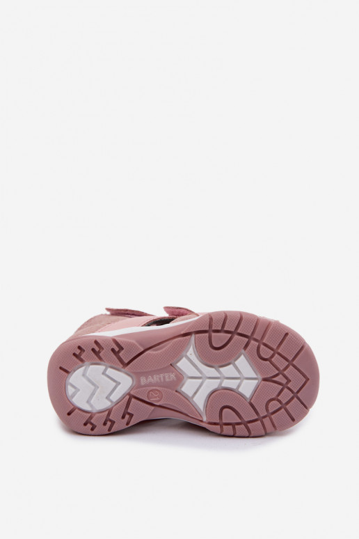 Sandalias brillantes Bartek 84405-85 para niñas en rosa
