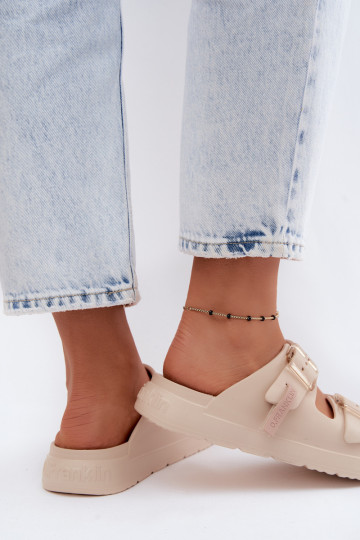Mules ligeras para mujer D.Franklin DFSH413003 en color arena 2