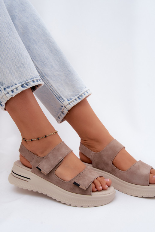 Piel Sandalias mujer ante con una plataforma beige Peria