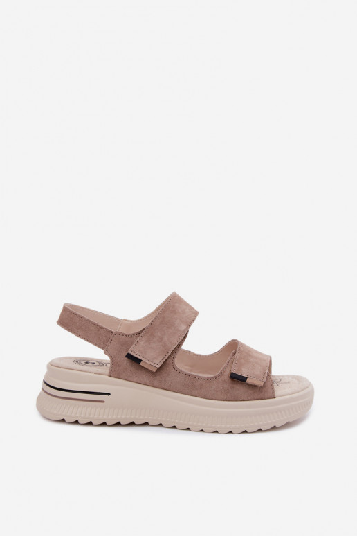 Sandalias de plataforma para mujer de ante sintético color arena Peria