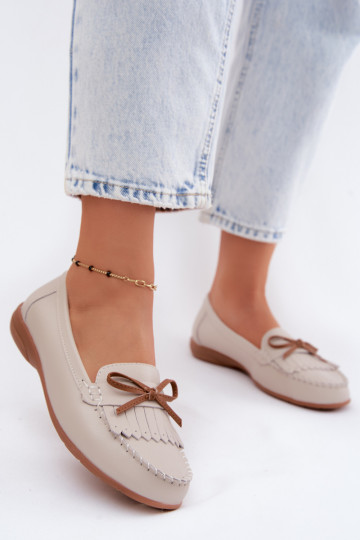 Mocasines de mujer de cuero sintético color arena Vantae 2