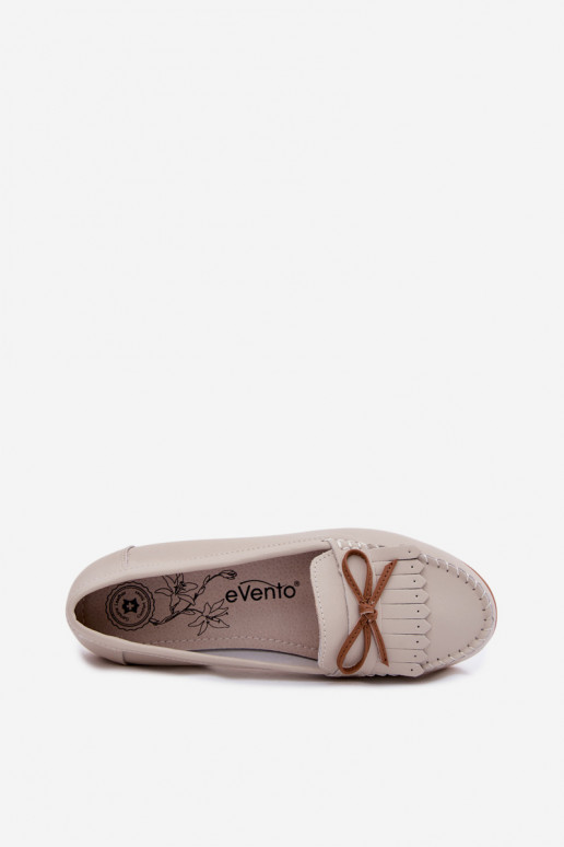 Mocasines de mujer de cuero sintético color arena Vantae