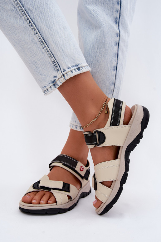 Sandalias de mujer con cierres adhesivos color arena Blingy
