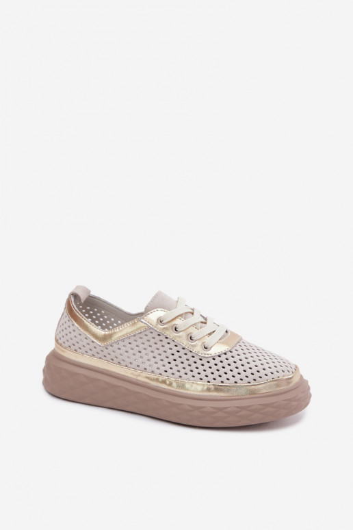 Zapatos de mujer de ante sintético con plataforma y elementos recortados en color arena Lessa