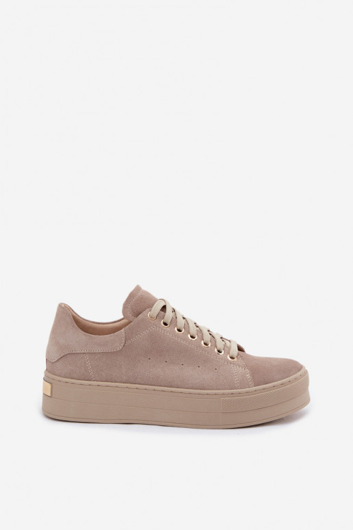 Piel de gamuza Zapatillas modelo zapatos. Femenino con una plataforma Zazoo N408S7 beige