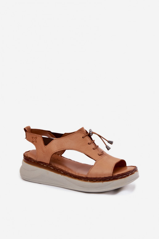 Sandalias de mujer Femenino con una plataforma Tiene queciejka I7646-29 color marrón