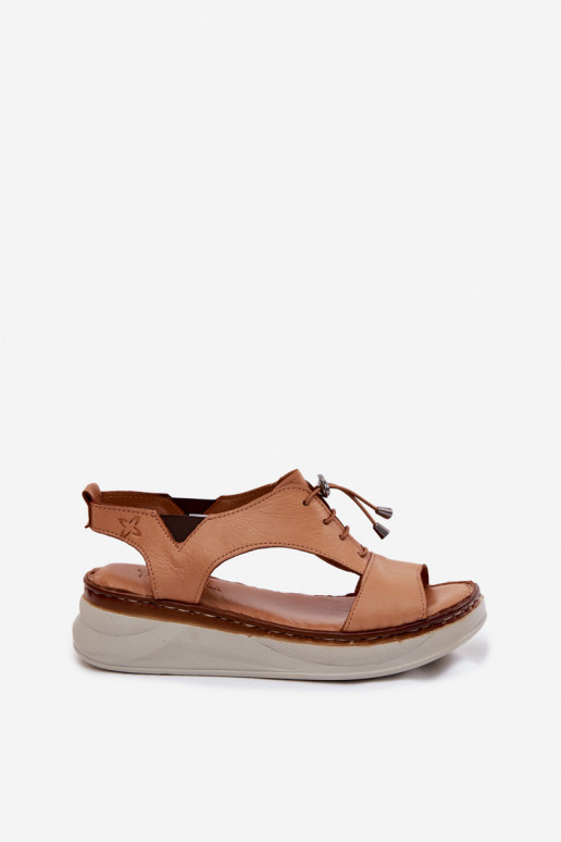 Sandalias de mujer Femenino con una plataforma Tiene queciejka I7646-29 color marrón