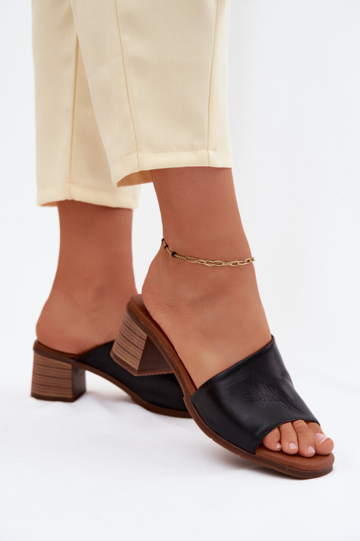 Zapatillas de cuero negro para mujer con tacón