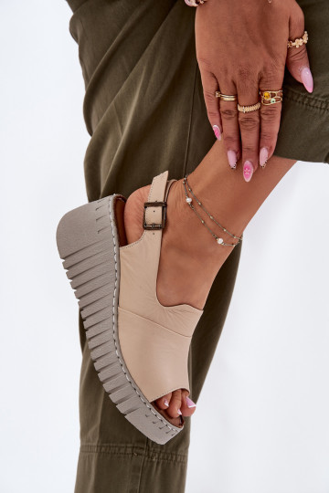 Sandalias de mujerActivadoturalnej Skóry con una plataforma Artiker 56C0957 beige
