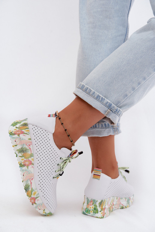 Zapatos de cuero con plataforma en color blanco Artiker 58C0598