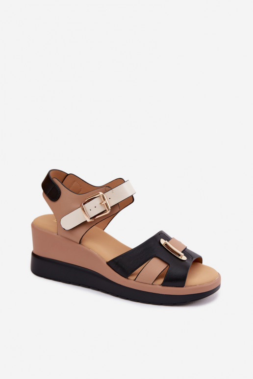 Sandalias de mujer Femenino con una plataforma con rayas Artiker 58C0316 beige-de color negro