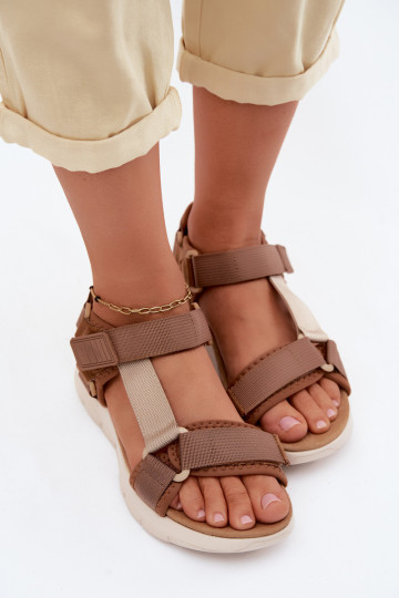 Sandalias de mujer marrones de estilo deportivo Artiker 58C1231