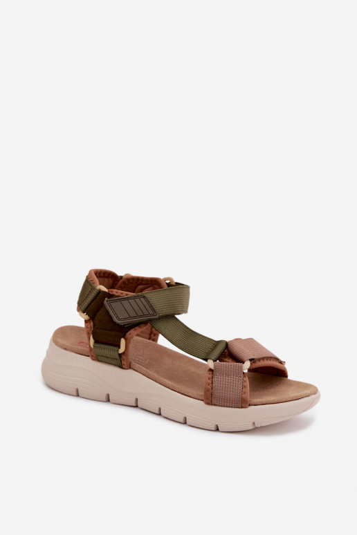 Estilo deportivo Sandalias de mujer Artiker 58C1232 color verde