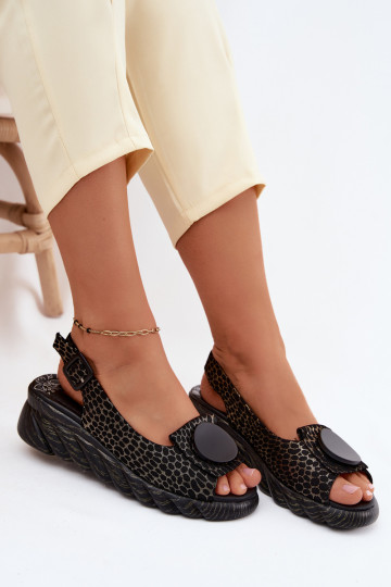 Sandalias de plataforma de cuero con adornos Artiker 58C0296 negras y doradas