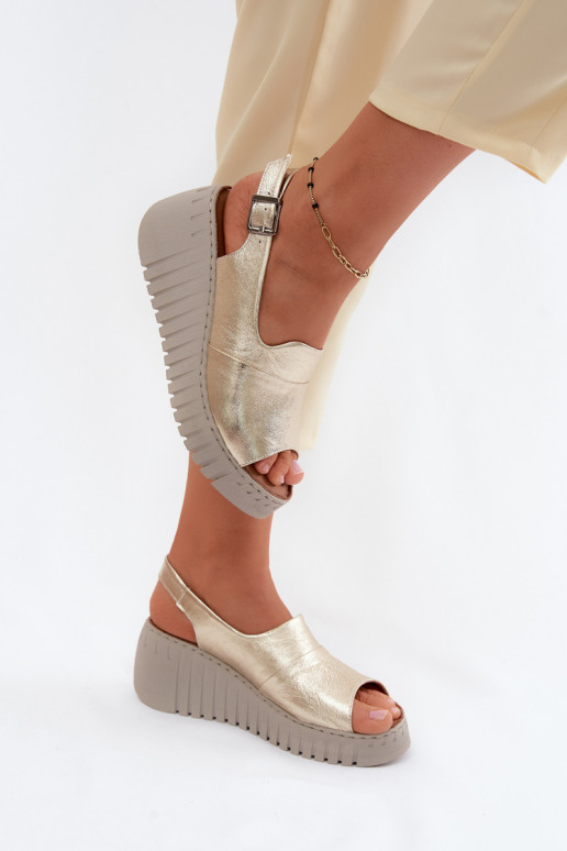 Sandalias de mujerActivadoturalnej Skóry con una plataforma Artiker 58C3368 color dorado