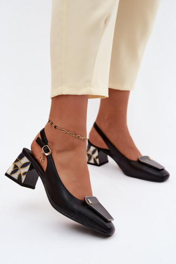 Piel Zapatos con tacones con adornos Artiker 58C0674 de color negro 2