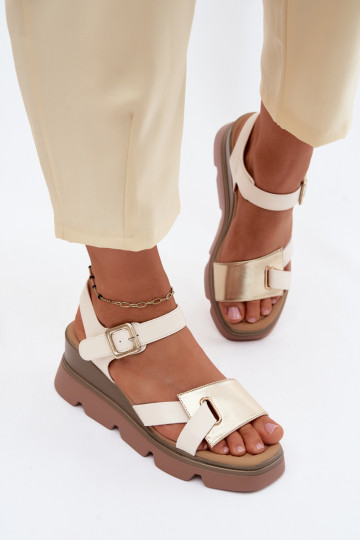 Sandalias de mujer Femenino con una plataforma Artiker 58C0312 beige-color dorado