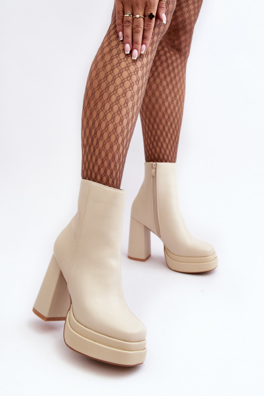 Botines color marfil con plataforma Sandstra