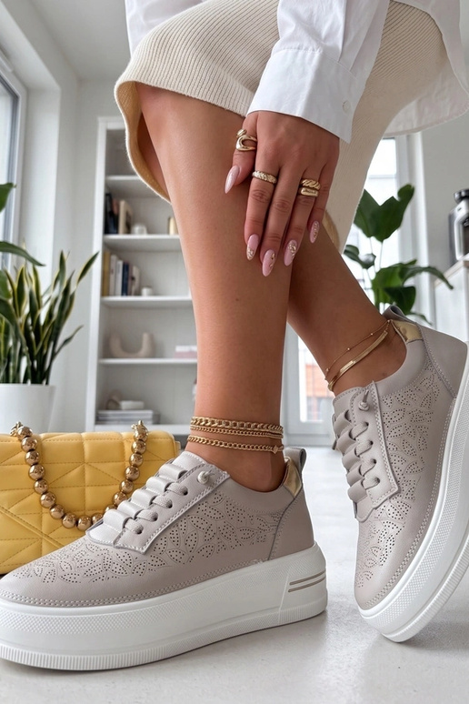 Zapatillas beige de cuero natural Cambell