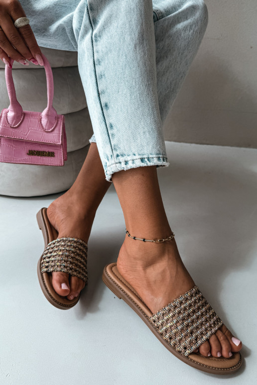 Chanclas marrones con detalles brillantes Fendi