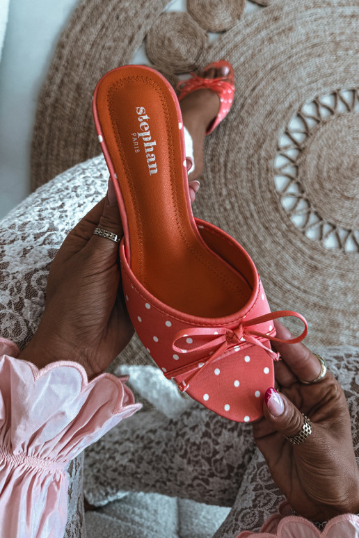 Zapatillas de mujer con lazos y puntos en tacón fino de color naranja de Shinea