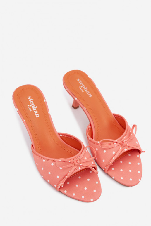 Zapatillas de mujer con lazos y puntos en tacón fino de color naranja de Shinea