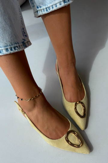 Sandalias de mujer con tacón ancho y adornos de color amarillo de Sparkle