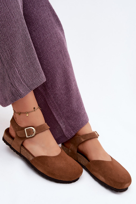 Sandalias de cuero de ante con dedos cerrados Tai turiciejka H7365-02 marrones