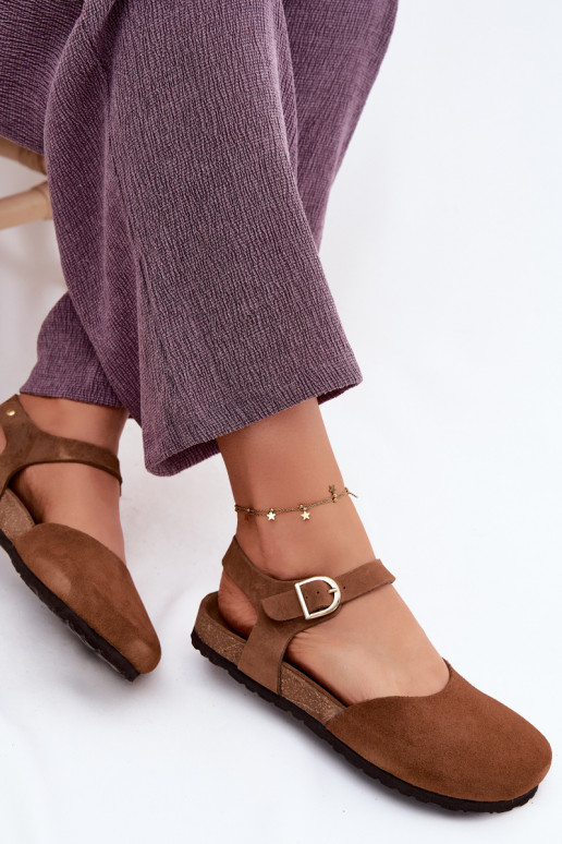 Sandalias de cuero de ante con dedos cerrados Tai turiciejka H7365-02 marrones