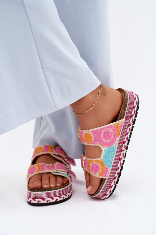 Zapatillas de ganchillo Glimma con plataforma y hebillas en color rosa