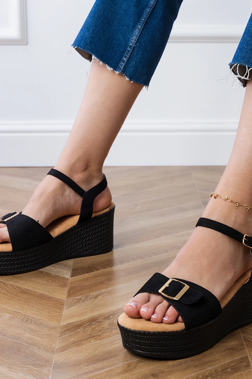 Sandalias negras para mujer con hebilla decorativa Sarni