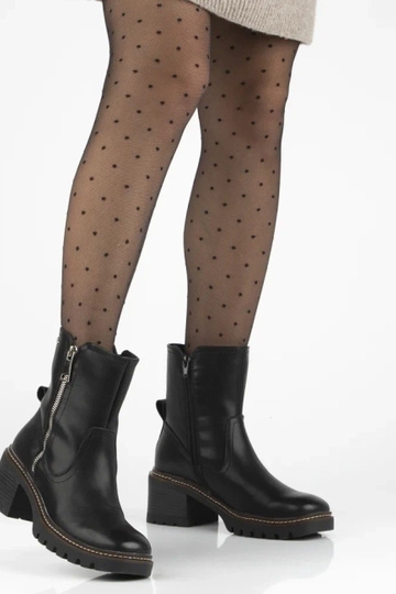 Botines negros de cuero natural con tacón Brenda