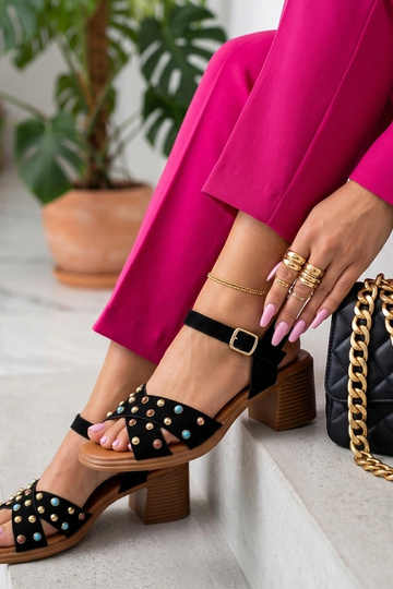 Sandalias negras con tacón decoradas con strass Lucy