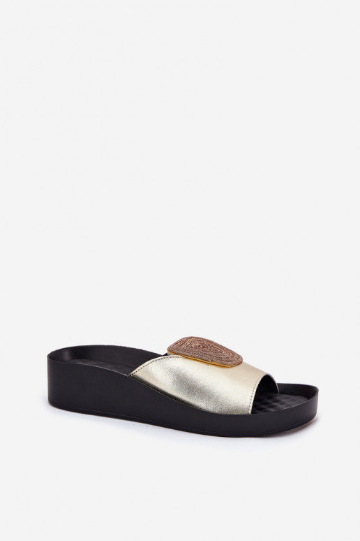 Zapatillas de cuero doradas para mujer con adornos KV51-028