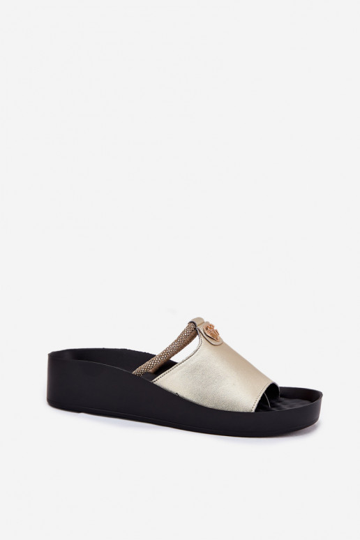 Zapatillas de cuero doradas para mujer con tacones decorados KV51-034