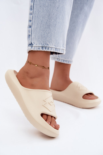 Zapatillas ligeras para mujer LOTTO SLAY 2400471U color arena